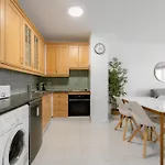 Jasmine With Heated Pool Appartement *
