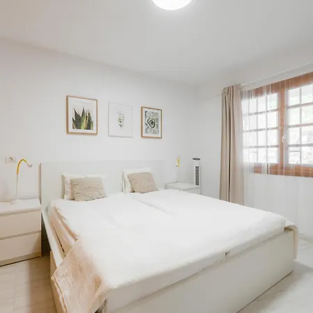 Apartment Jasmine - Heated Pool & Cozy Patio Arona (Tenerife)