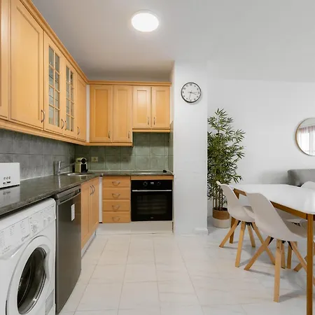 Jasmine - Heated Pool & Cozy Patio Apartment *